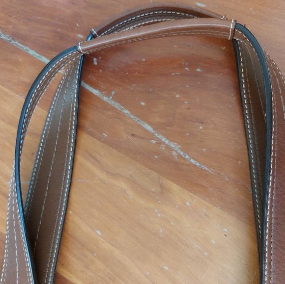 Lightly used coach bag - Picture 6 of 11